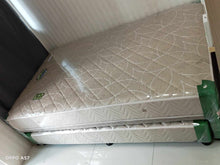 Load image into Gallery viewer, Nite & Day Salem