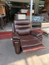 Load image into Gallery viewer, 1880 1-Seater Recliner