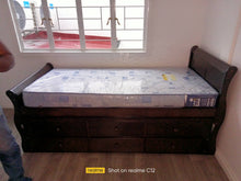 Load image into Gallery viewer, Olivia Bed