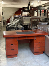 Load image into Gallery viewer, HF 212 214 216 Executive Office Table
