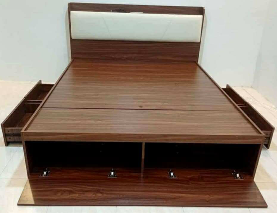 TH-918 Bedframe