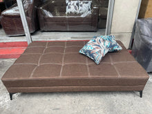 Load image into Gallery viewer, S01 Sofa Bed
