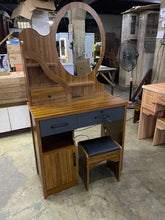 Load image into Gallery viewer, ML 9S009 Dresser
