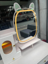 Load image into Gallery viewer, ML 902 Dresser
