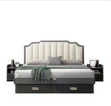 Load image into Gallery viewer, Hampton Bed
