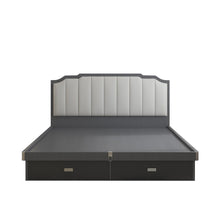 Load image into Gallery viewer, Hampton Bed

