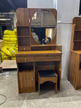 Load image into Gallery viewer, ML 070 Dresser
