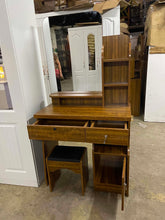 Load image into Gallery viewer, ML 069 Dresser

