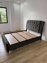 Load image into Gallery viewer, Malossi Bedframe
