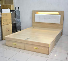 Load image into Gallery viewer, Kezo Bedframe (Queen Size)
