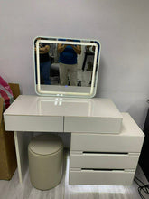 Load image into Gallery viewer, 2591 Dresser with 5 Drawers and Chair (LED Light) White
