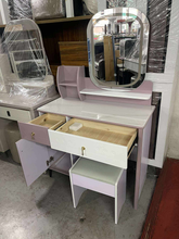 Load image into Gallery viewer, RW-292 Dresser
