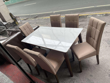 Load image into Gallery viewer, Doxie Dining Set
