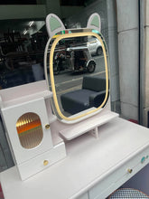 Load image into Gallery viewer, ML 902 Dresser
