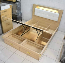 Load image into Gallery viewer, Kezo Bedframe (Queen Size)
