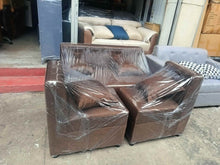 Load image into Gallery viewer, Terry 211 Sofa Set
