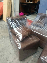 Load image into Gallery viewer, Terry 211 Sofa Set
