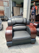 Load image into Gallery viewer, MHL 147 Sofa Set
