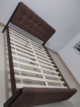 Load image into Gallery viewer, Diego Padded Bed

