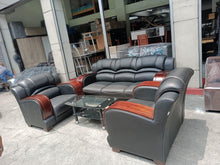 Load image into Gallery viewer, MHL 147 Sofa Set
