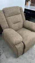 Load image into Gallery viewer, Vomero Recliner
