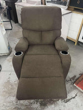 Load image into Gallery viewer, Renzo Rocking &amp; Swivel Single Recliner
