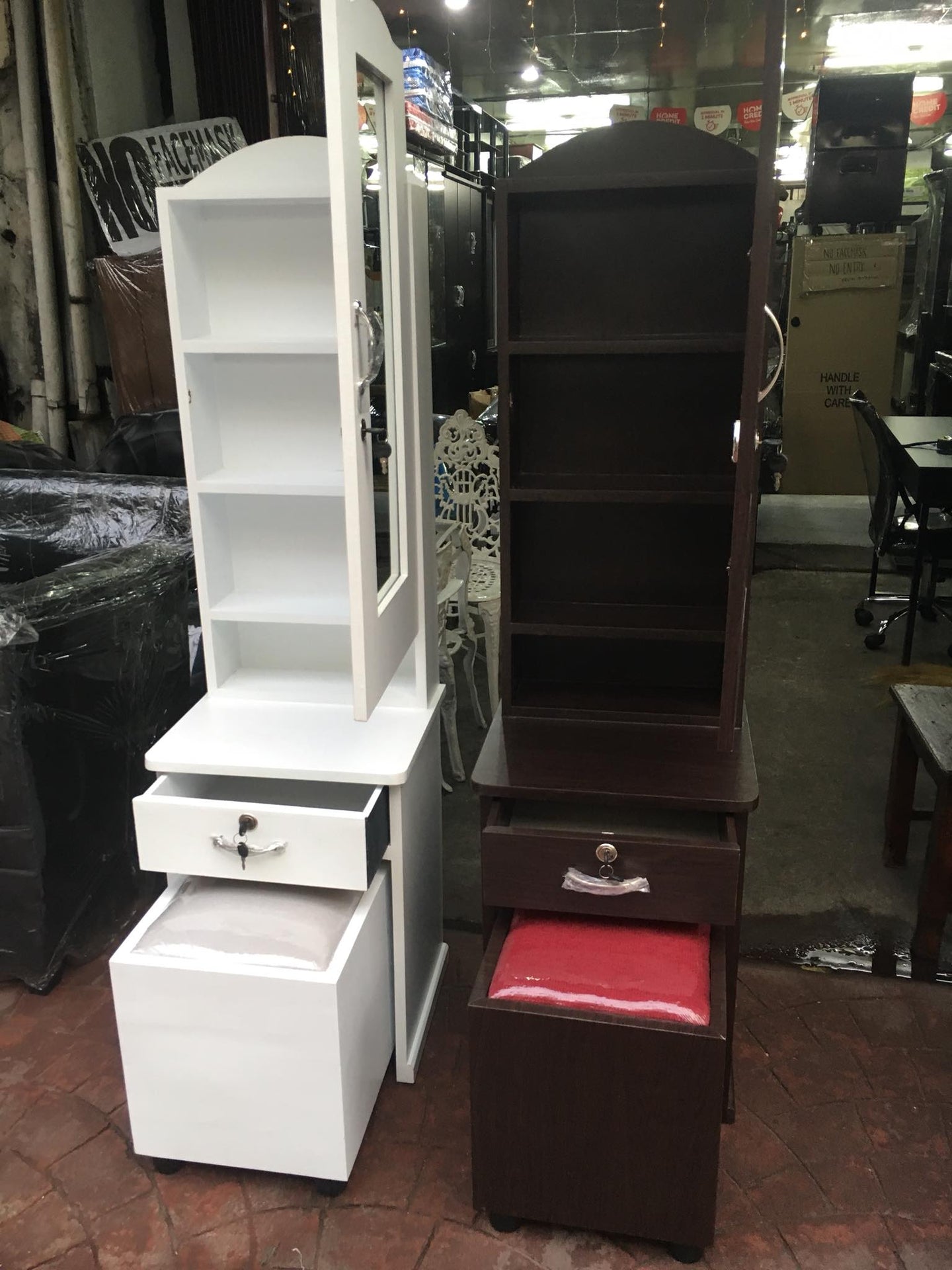 Body Mirror with Stool and Cabinet