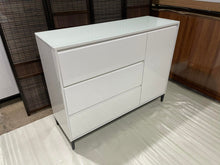Load image into Gallery viewer, D01 1.2 Buffet Cabinet (All White)
