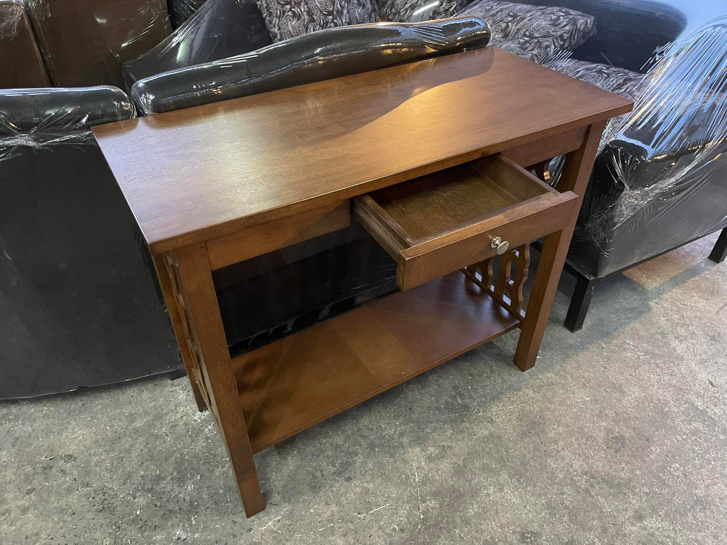 WT04 Console Table