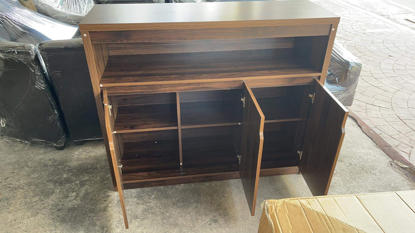 20209 Buffet Cabinet